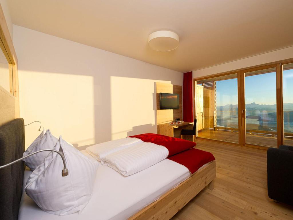 Alpinhotel Pacheiner Трефен Стая снимка