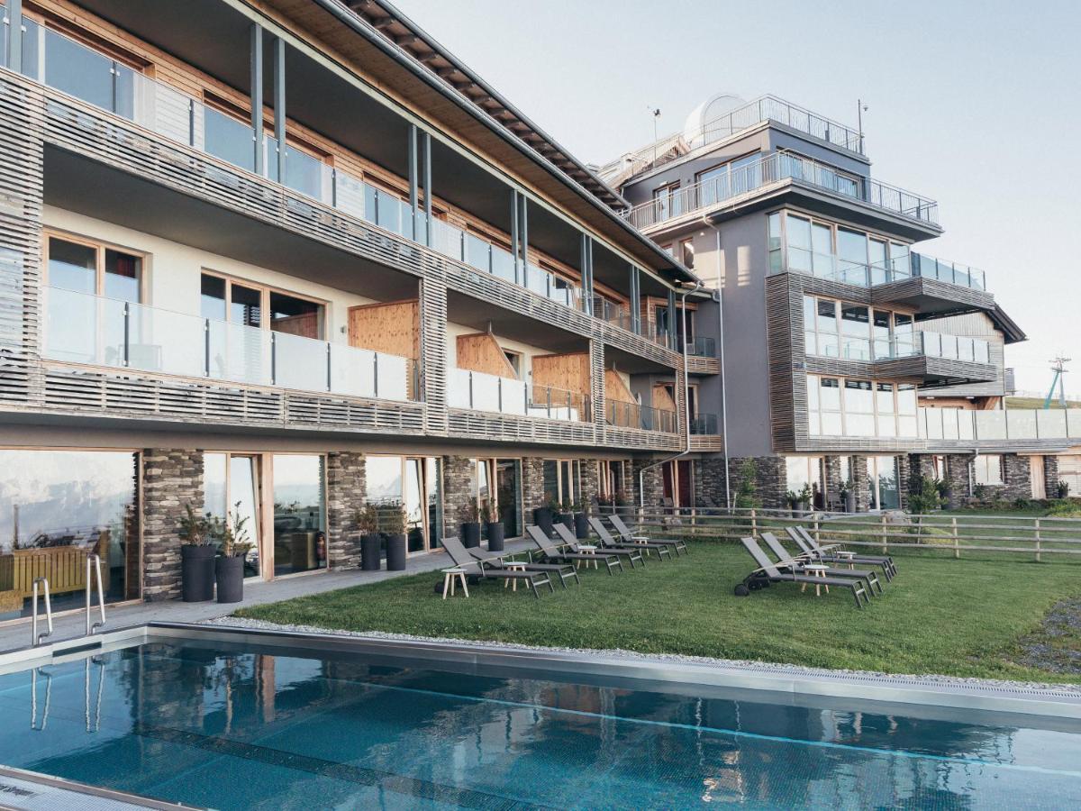 Alpinhotel Pacheiner Трефен Екстериор снимка