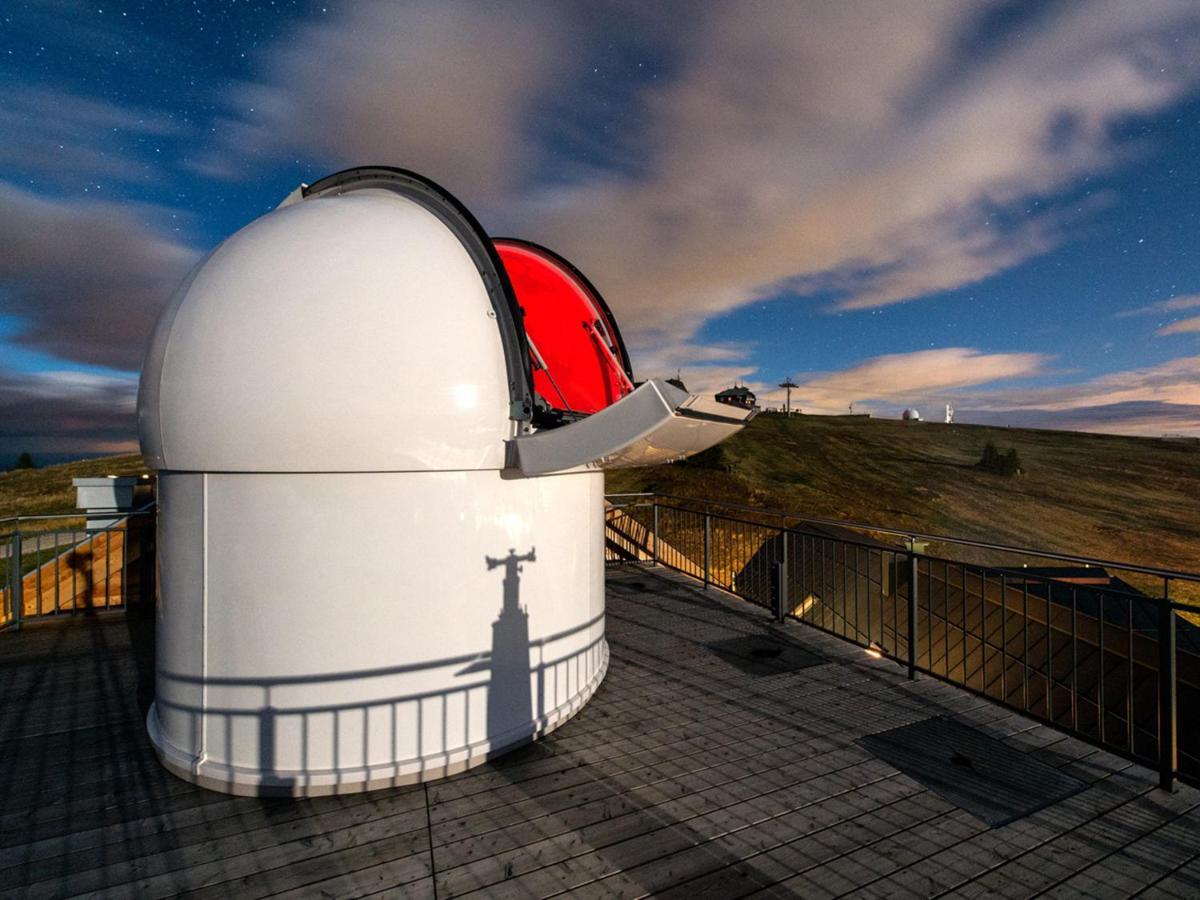 Alpinhotel Pacheiner Трефен Екстериор снимка