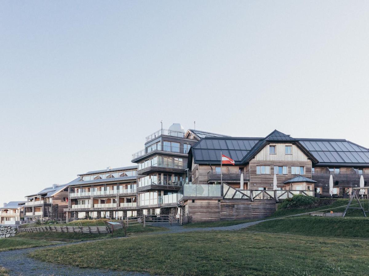 Alpinhotel Pacheiner Трефен Екстериор снимка