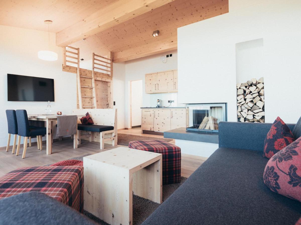 Alpinhotel Pacheiner Трефен Екстериор снимка