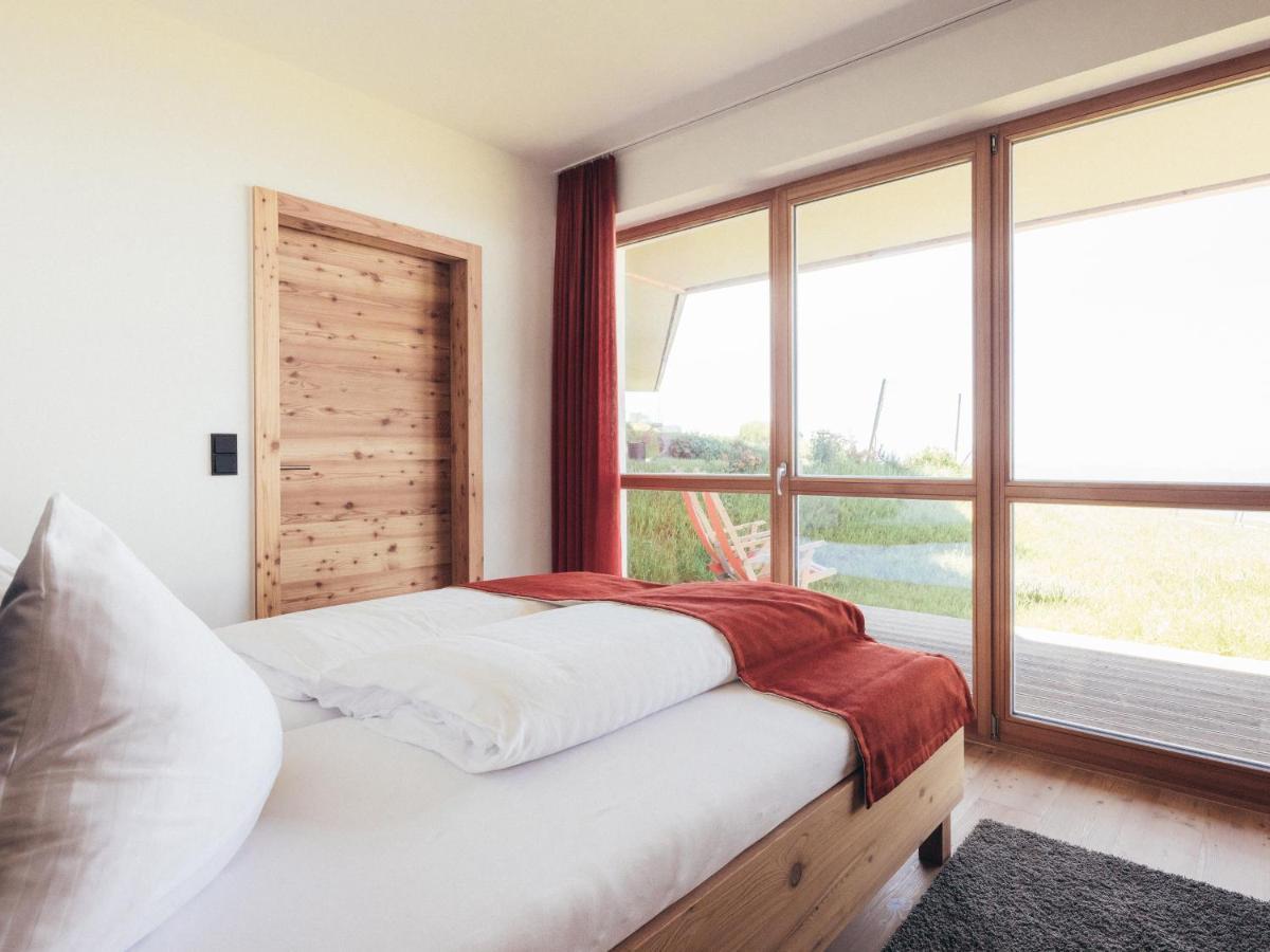 Alpinhotel Pacheiner Трефен Екстериор снимка