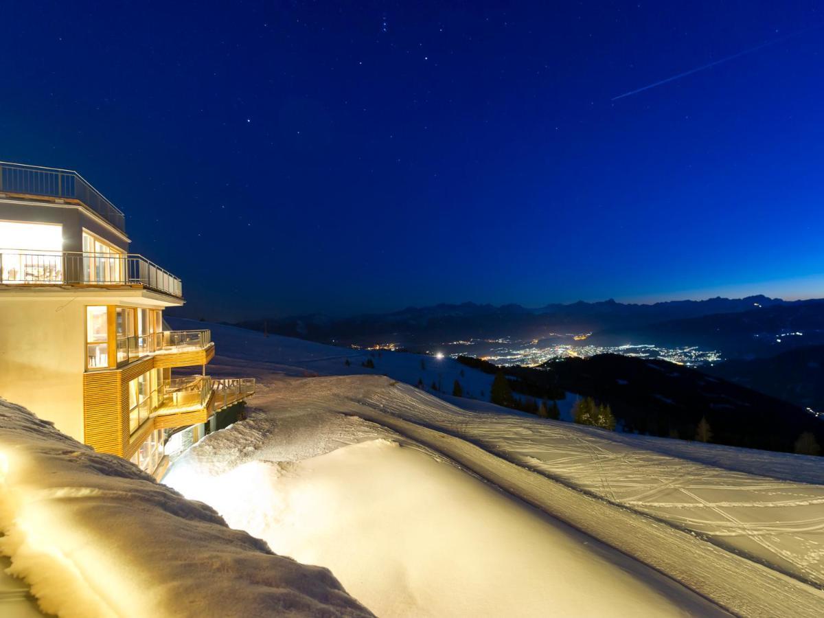 Alpinhotel Pacheiner Трефен Екстериор снимка